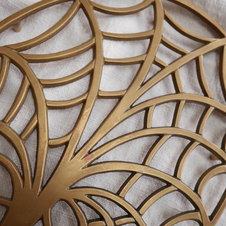 Brass leaf trivet