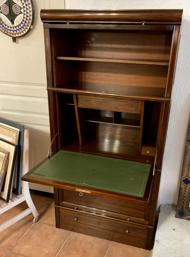 MD furniture: mahogany secretary library
