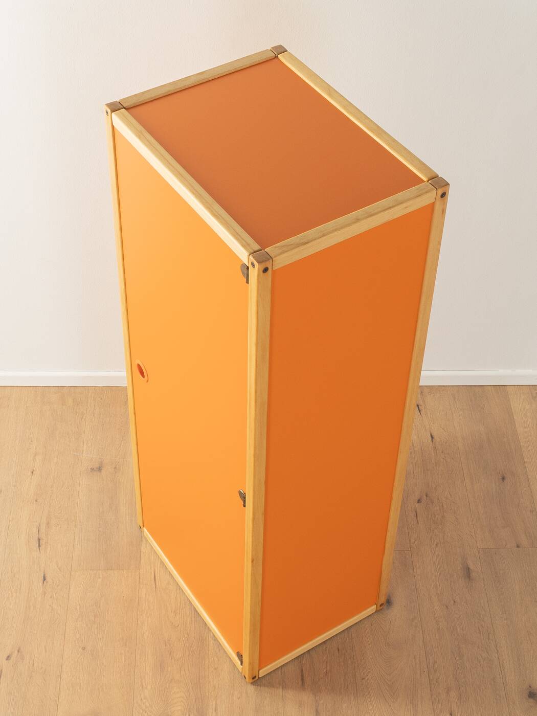 Flötotto dresser