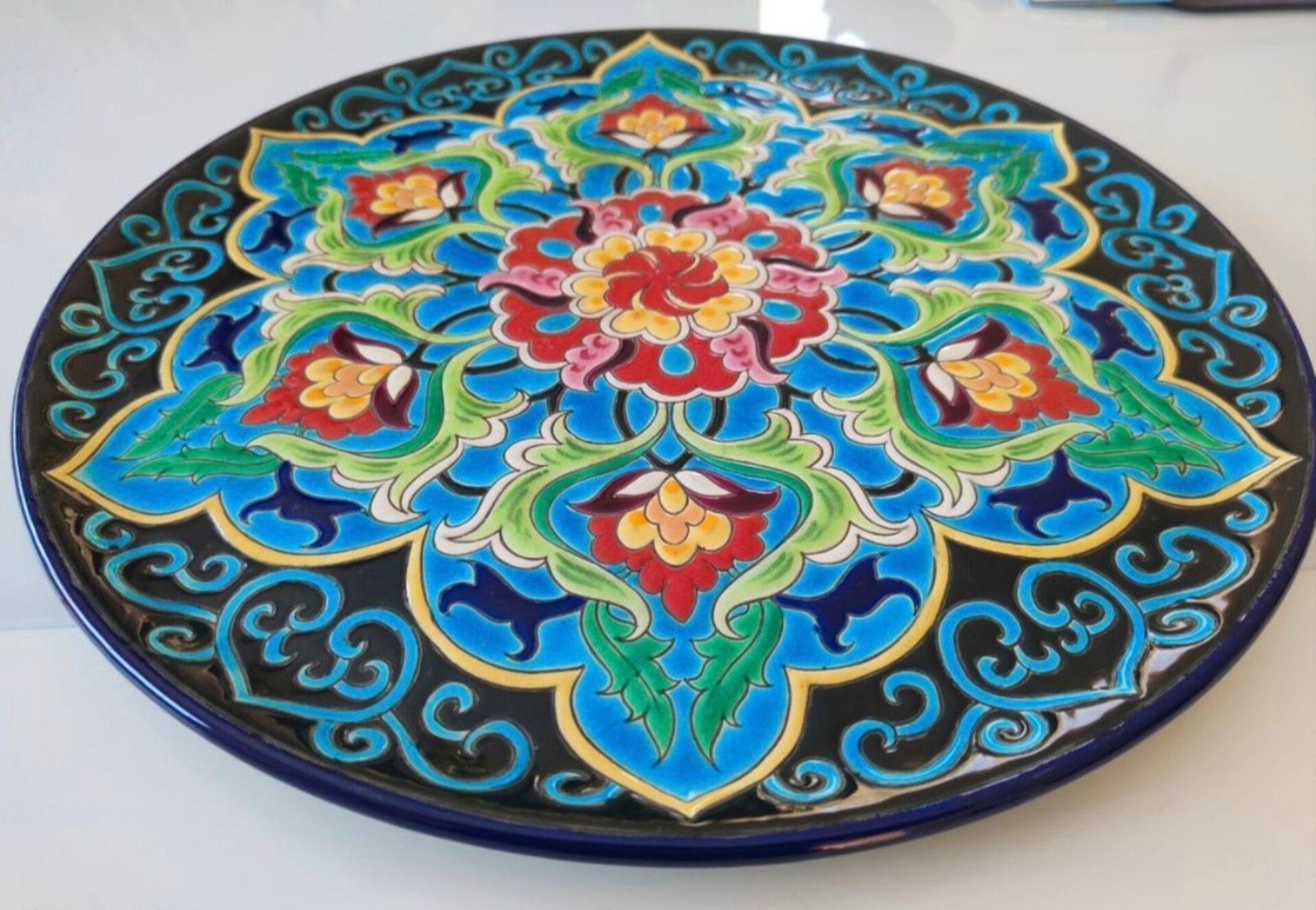 Superb enamel dish from Longwy, signed, year 1940.