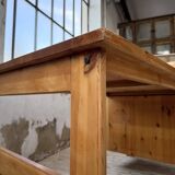 Bureau pin suédois style aperldoon 1970