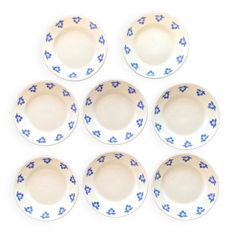 Lot de huit assiettes à dessert–motifs cerises bleus - estampillées