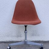 Charles and Ray Eames' office chair for Herman Miller 1960