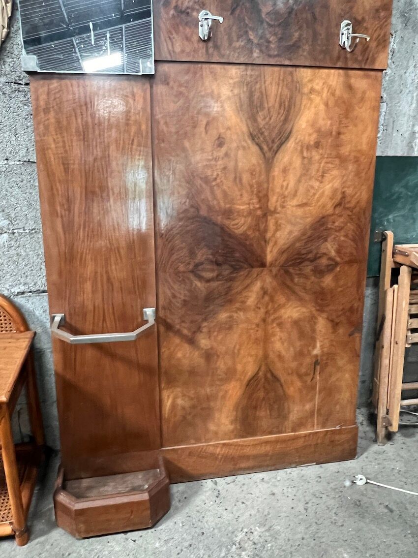 Art deco entrance wardrobe in mahogany veneer with 6 partères, double rod and mirror - 1940