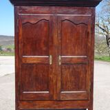 Armoire en noyer époque Louis Philippe
