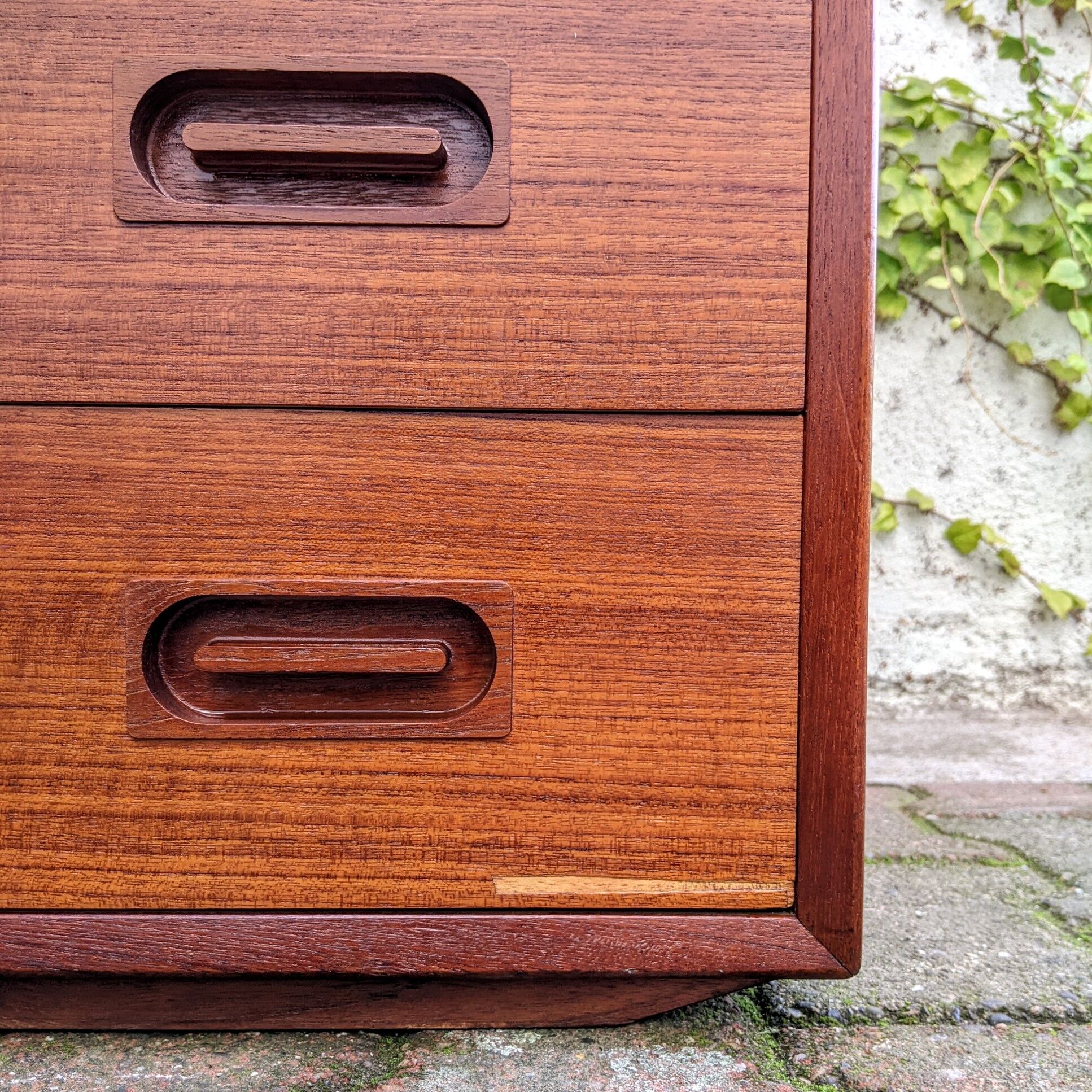 Danish teak chest of drawers by Dyrlund, 1960