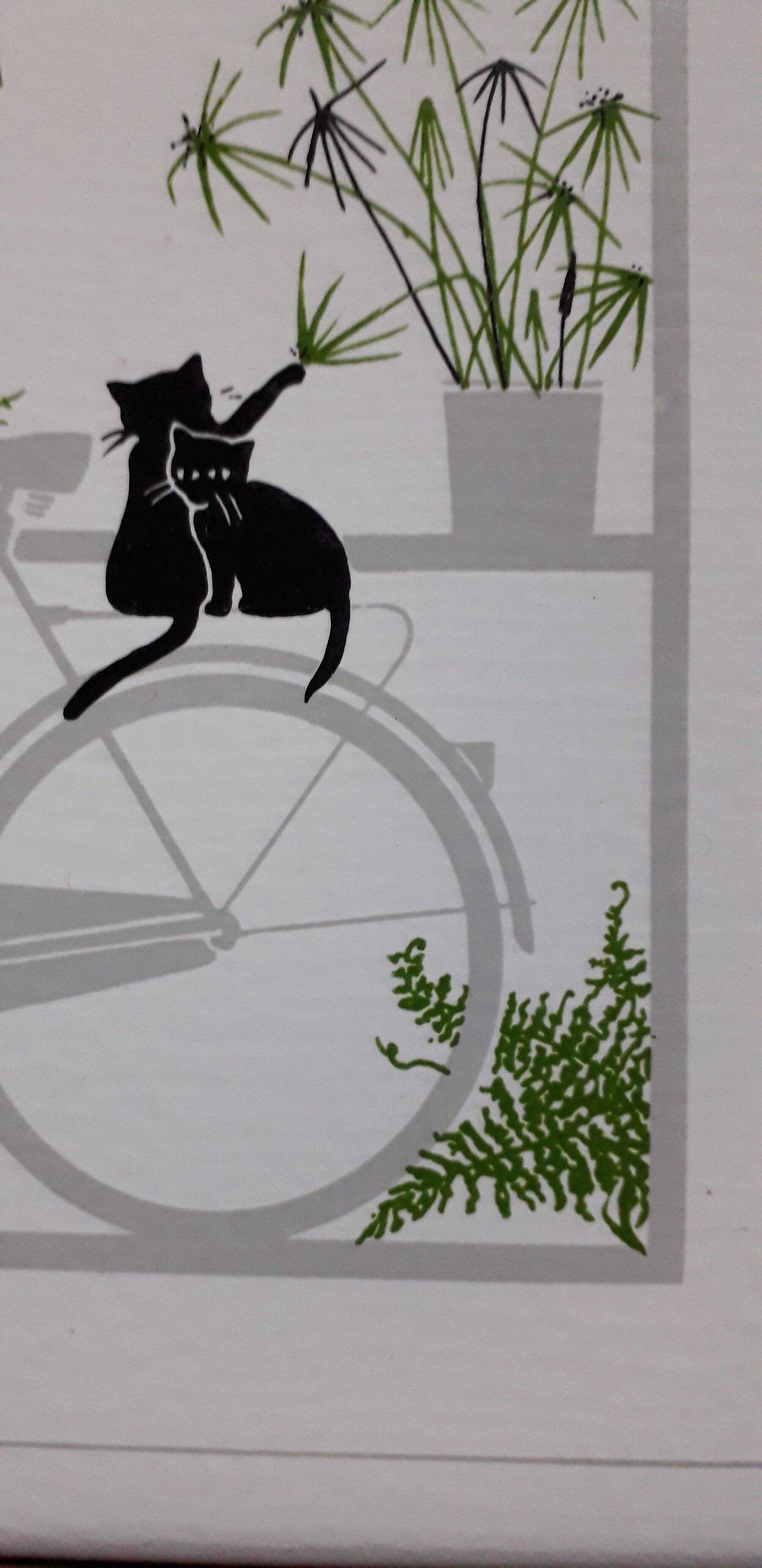 Decorative ceramic and cork underside