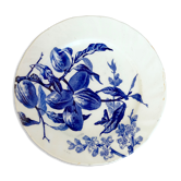 Plum plate in earthenware from Creil Montereau B. Former MC Co.