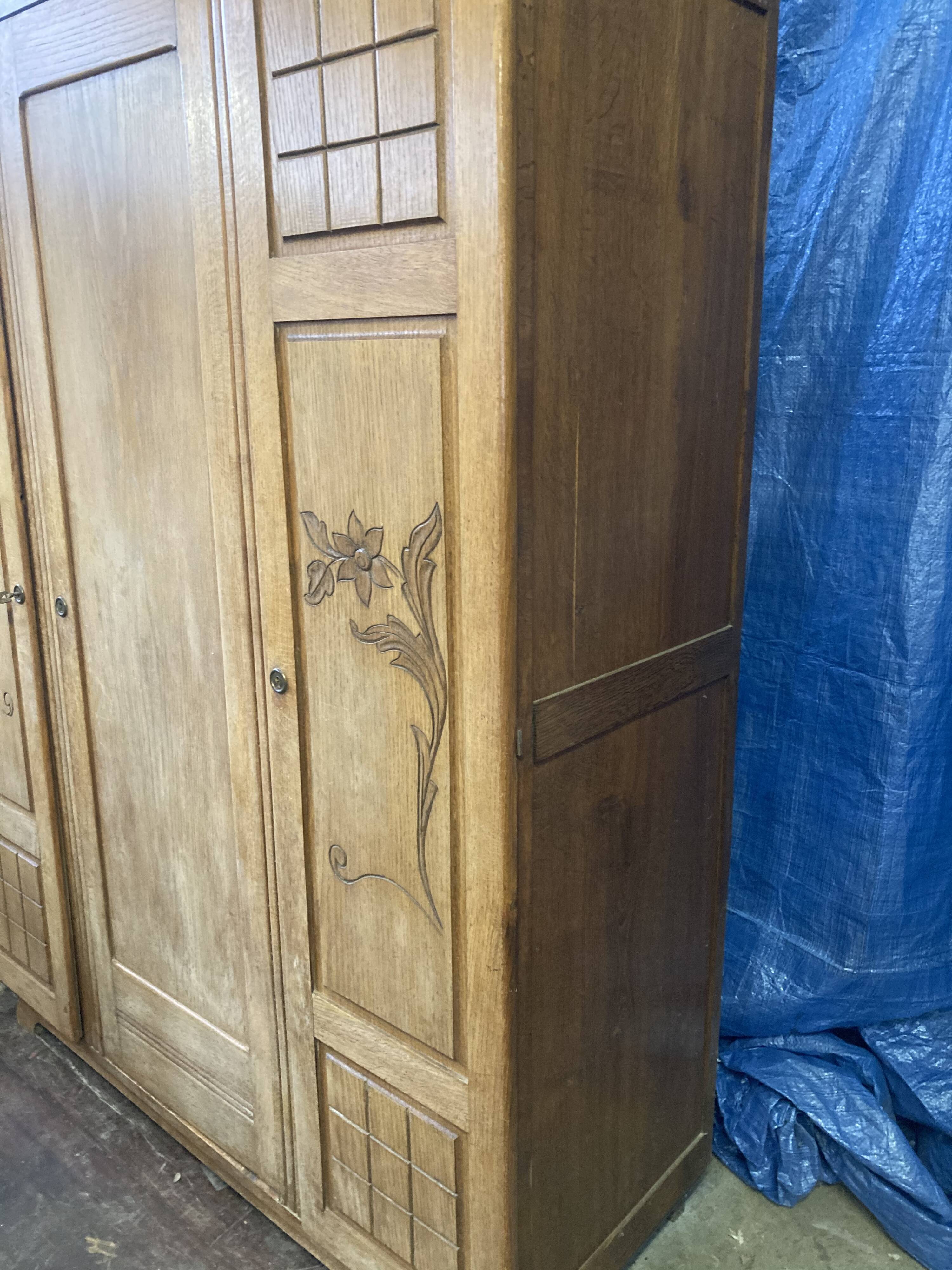 Art deco wardrobe