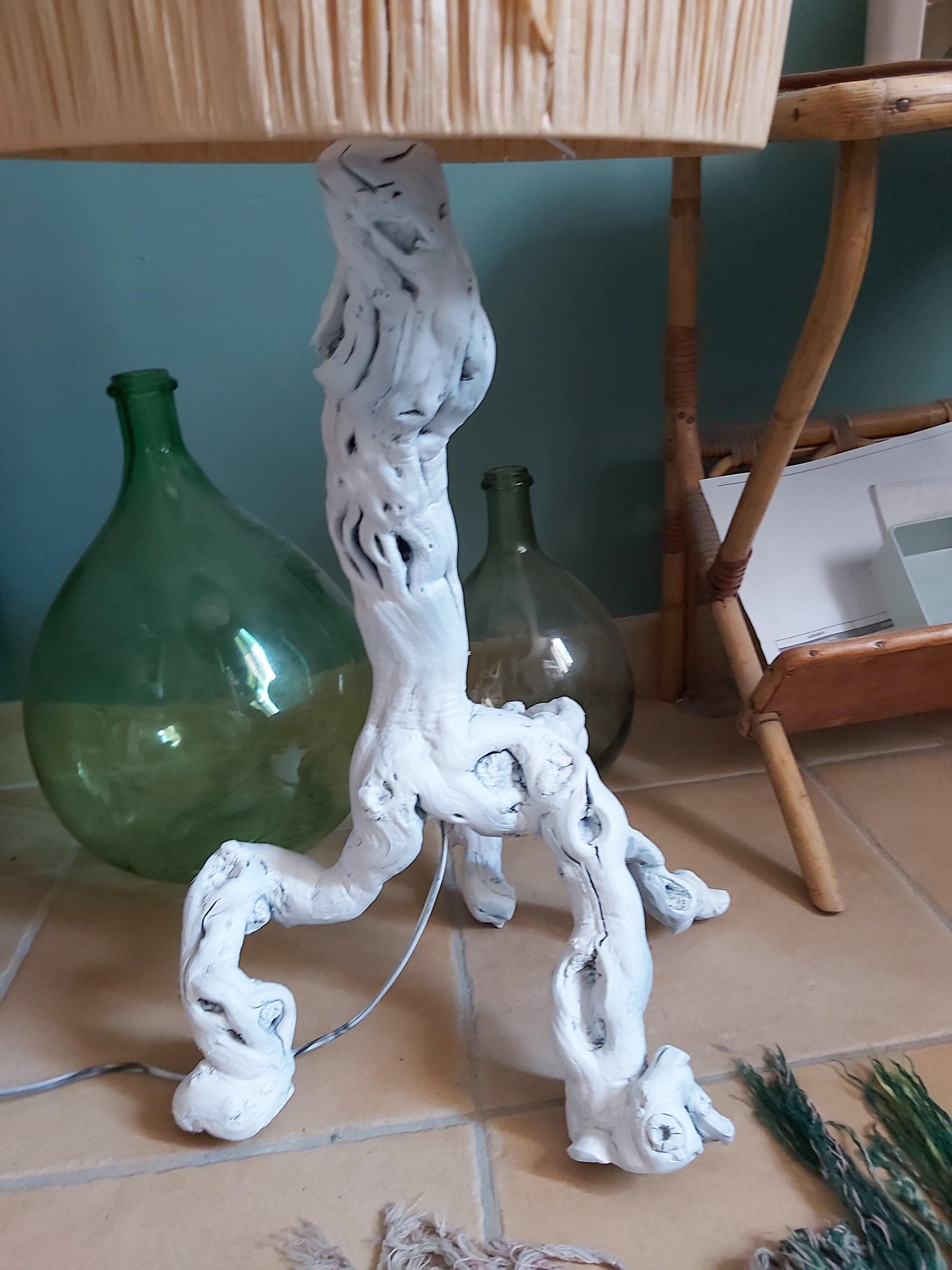 Wooden lamp and lampshade in vintage raffia