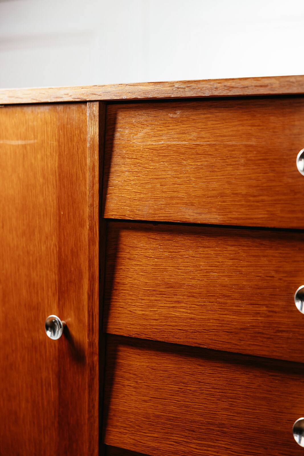 Vintage chest of drawers