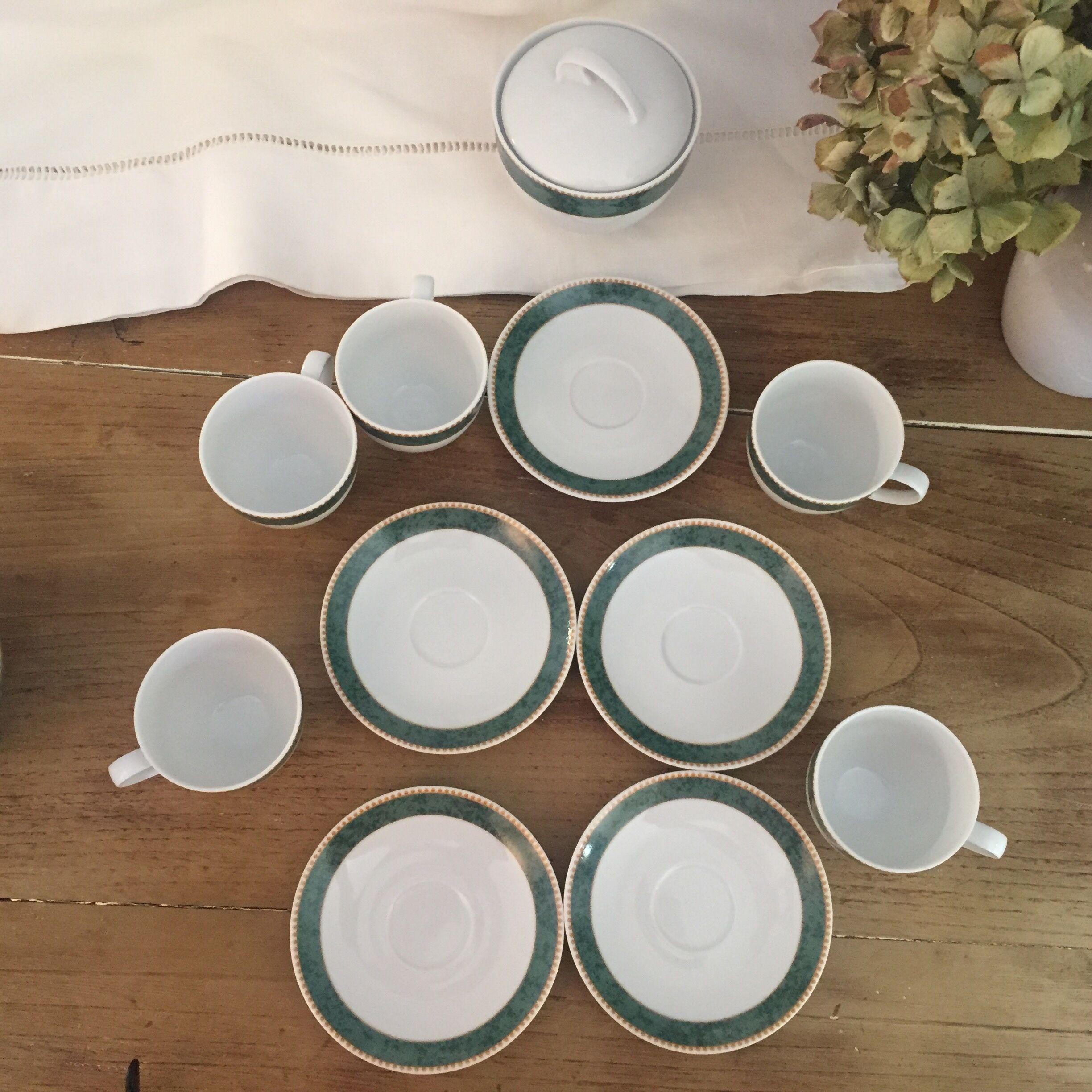 Coffee cups and sugar maker Geneviève Lethu