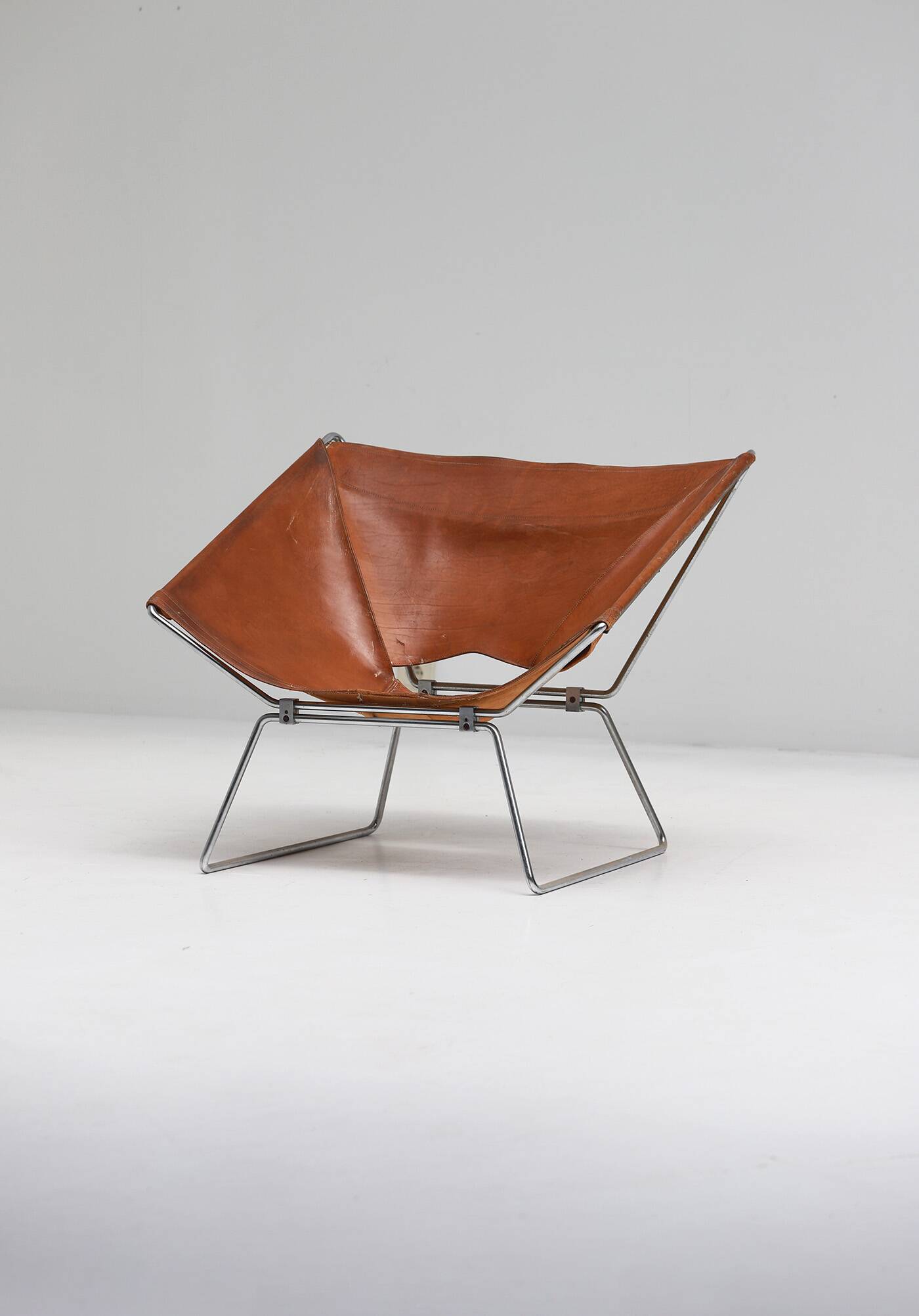 Pierre Paulin AP-14 “Anneau” armchair for AP Polak, 1950s