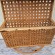 Porte courrier en rotin et cannage
