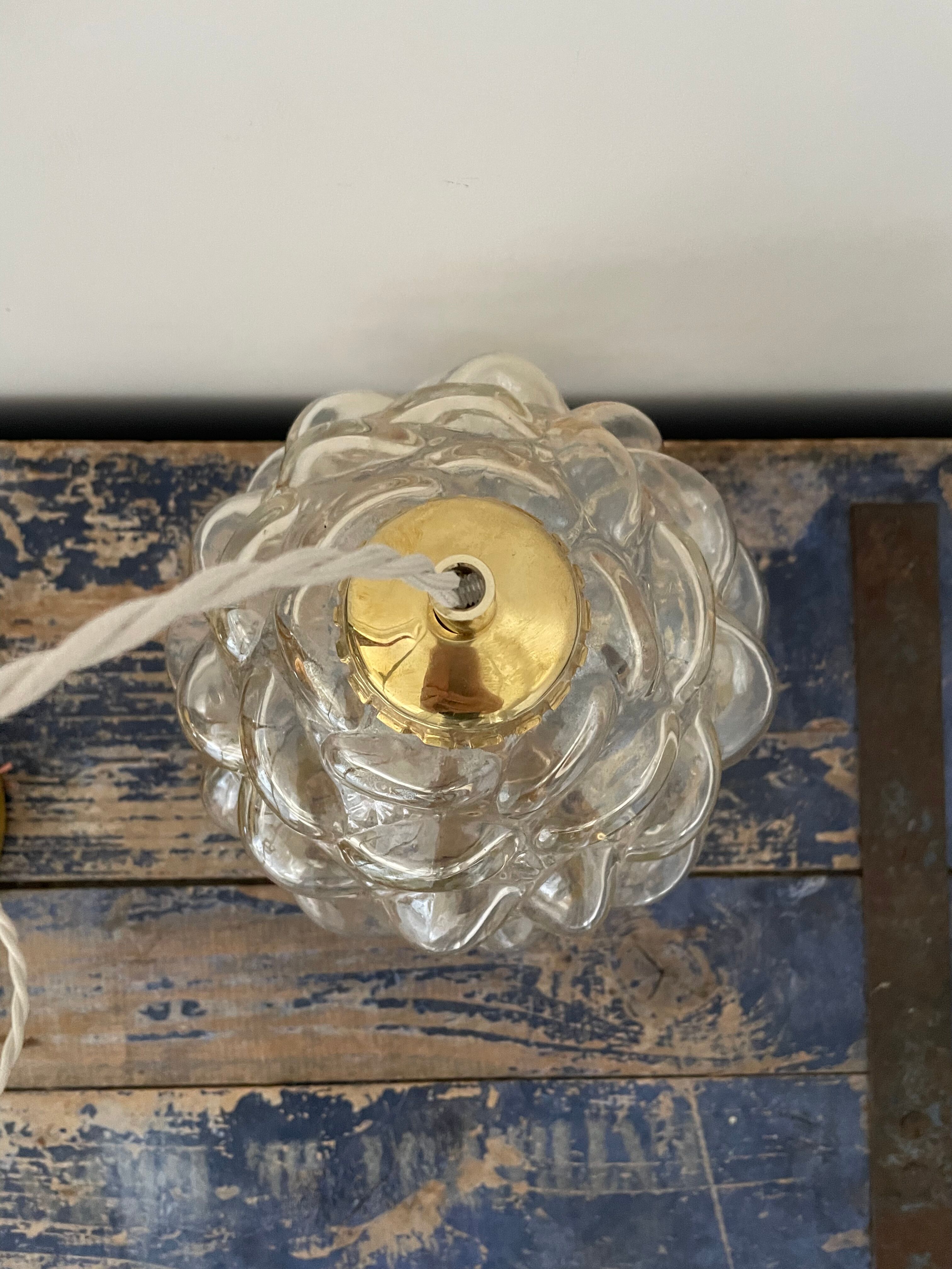 Electrified amber bubble suspension to nine