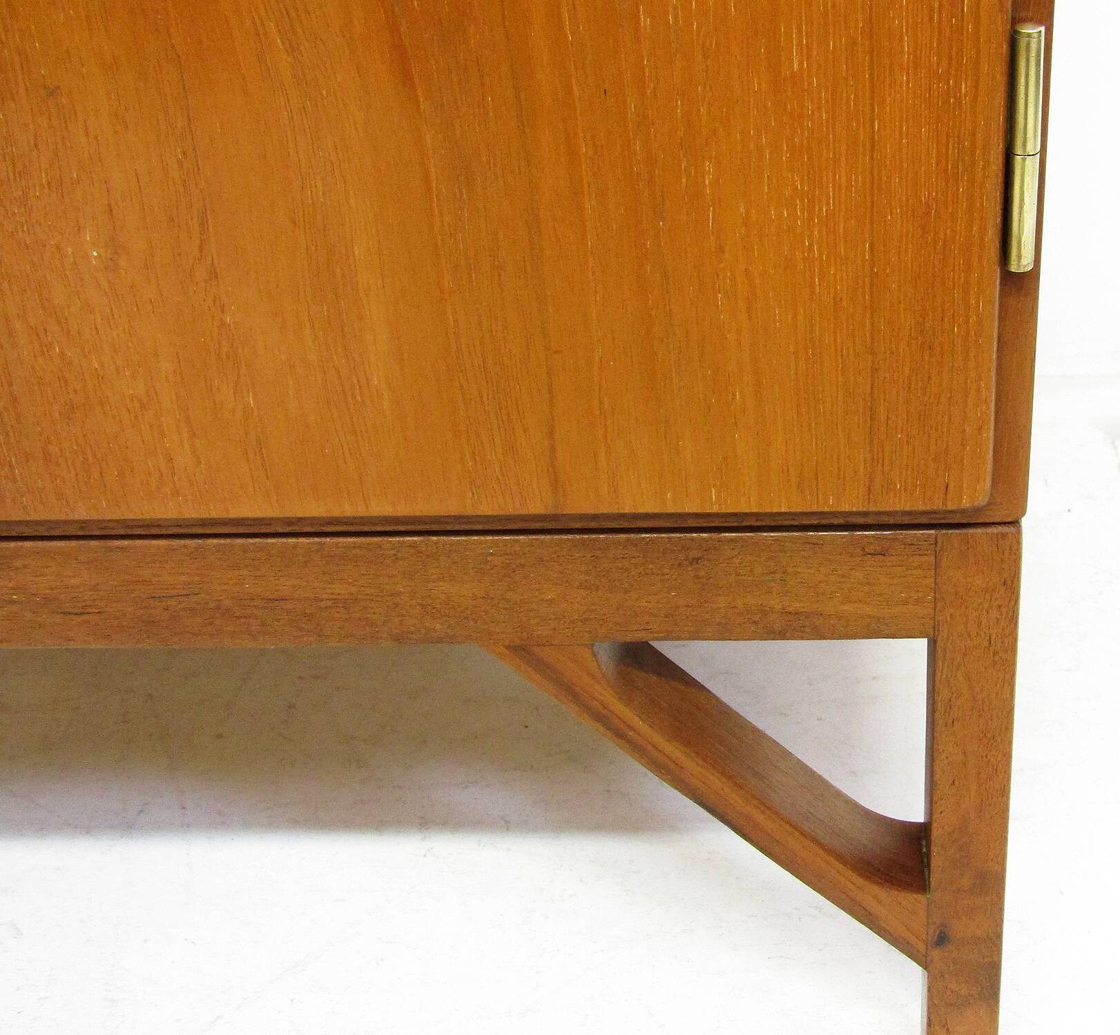 Danish 1960s "China" Cabinet in Teak by Borge Mogensen for CM Madsen