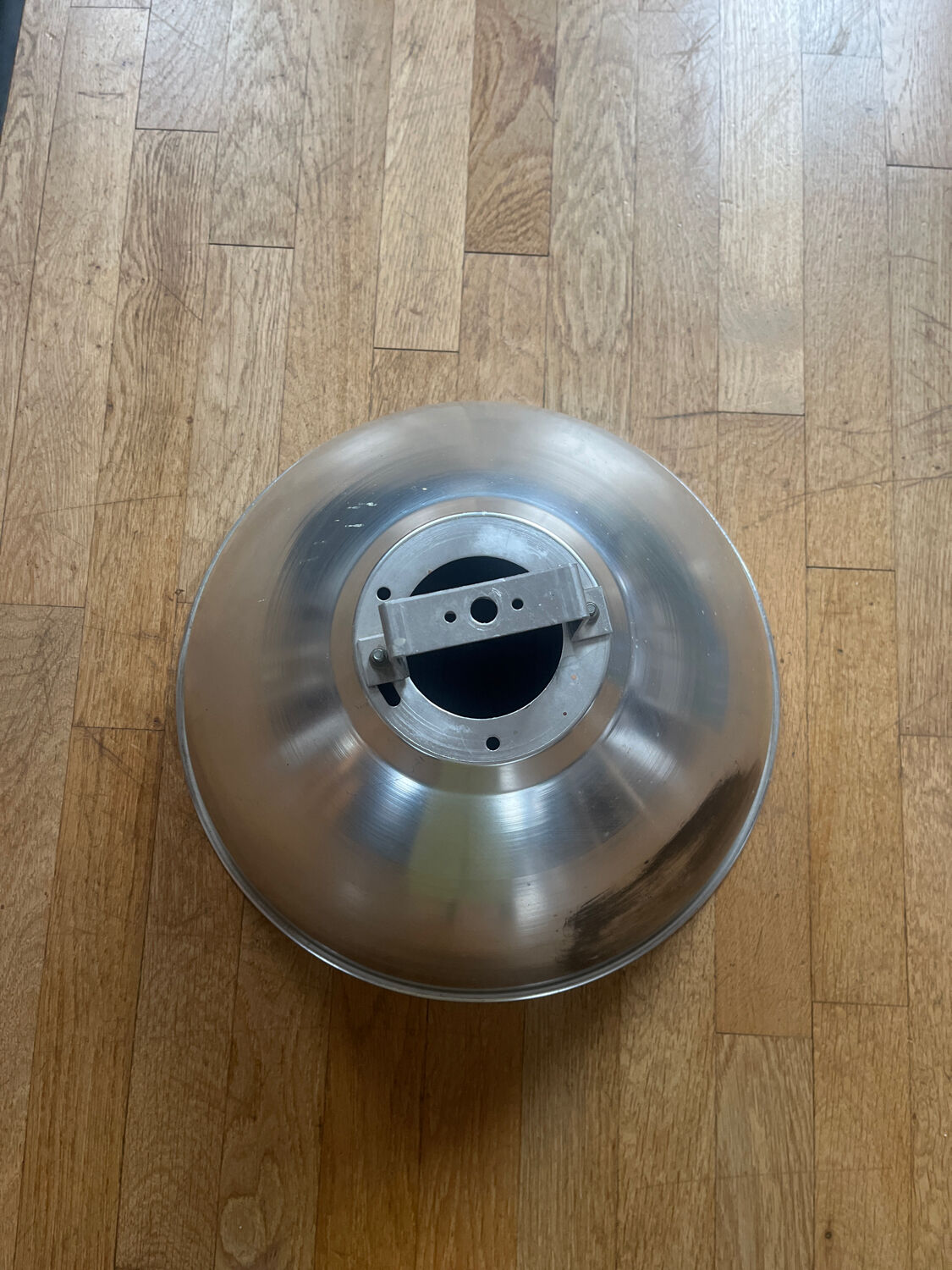 Vintage industrial metal suspension