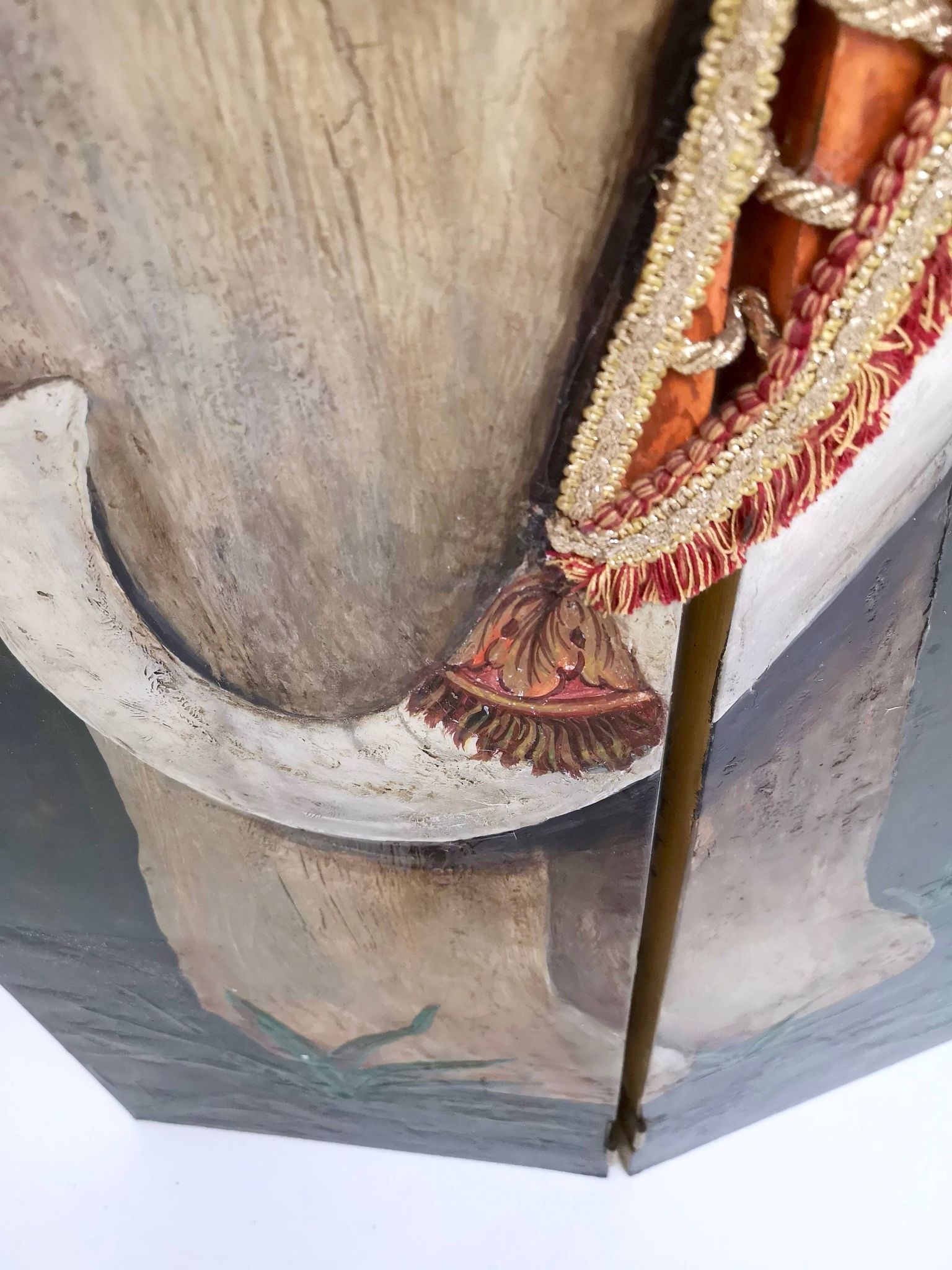 Postmodern five-panel room divider by doro with two asiatic elephants, italy