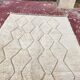 Beni Ouarain rug 300x200 cm – Natural cream wool – Diamond pattern in tone