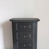 Chiffonier