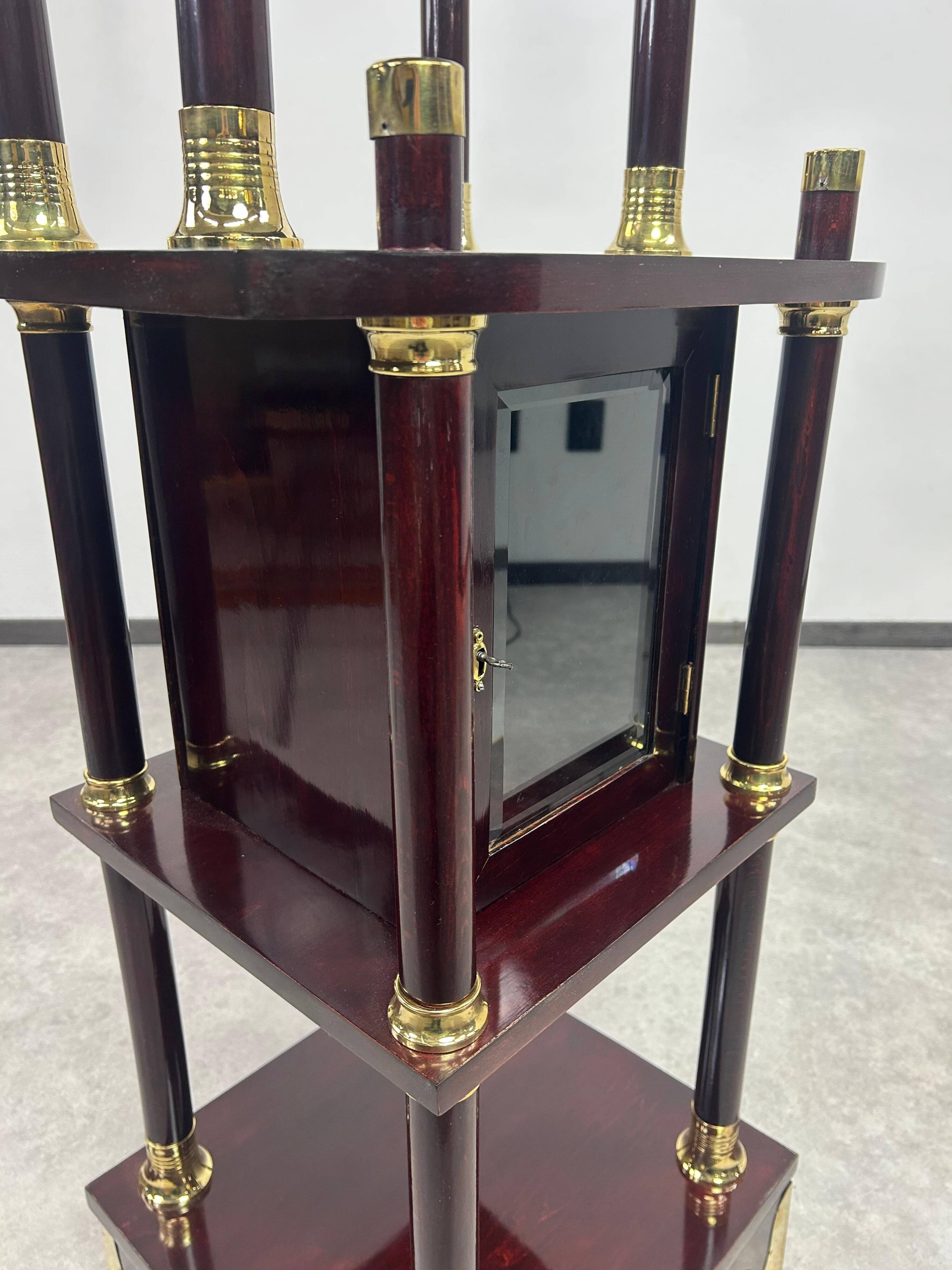 Socle Sécession de Vienne