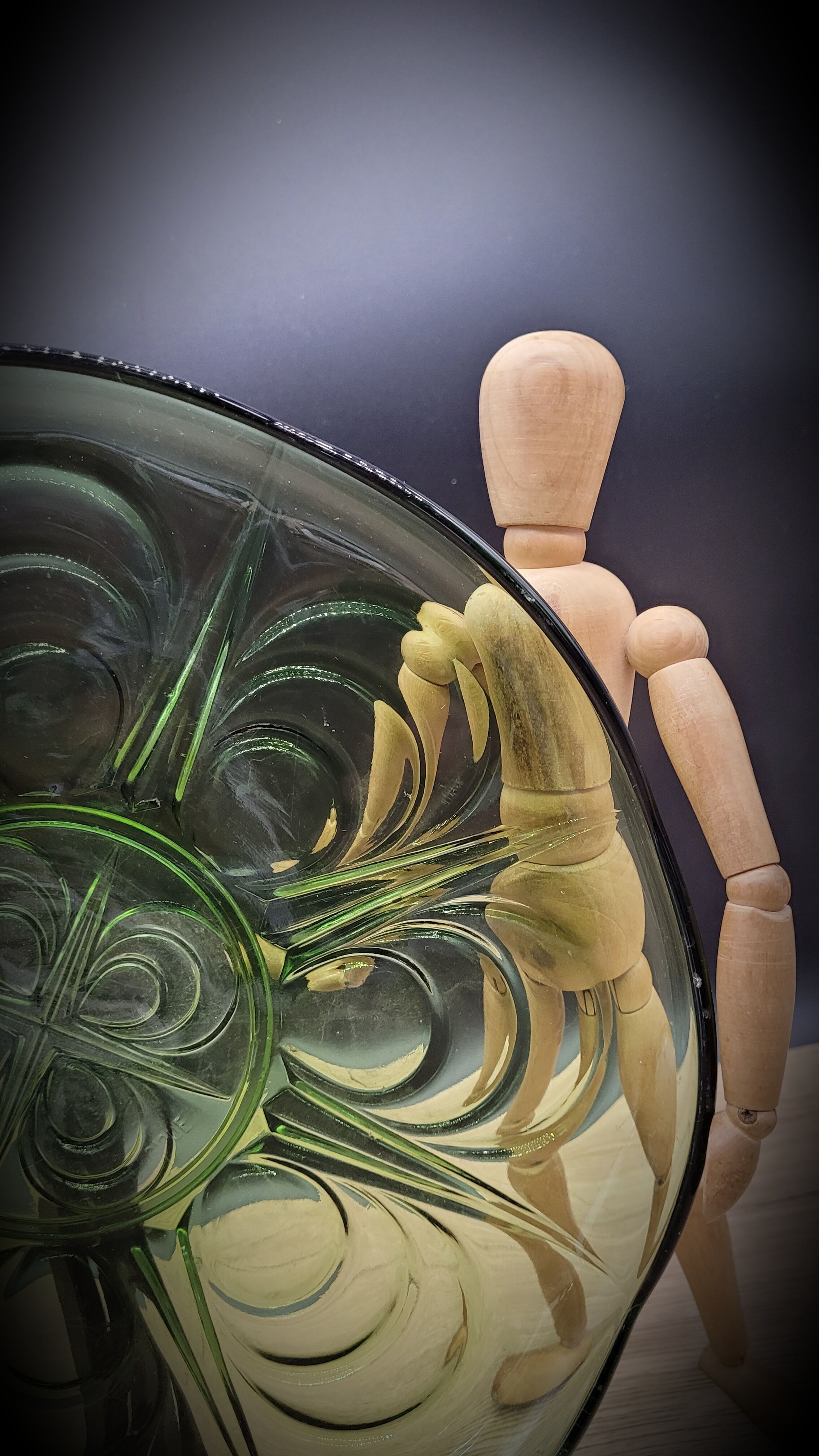 Manage glass pie dish