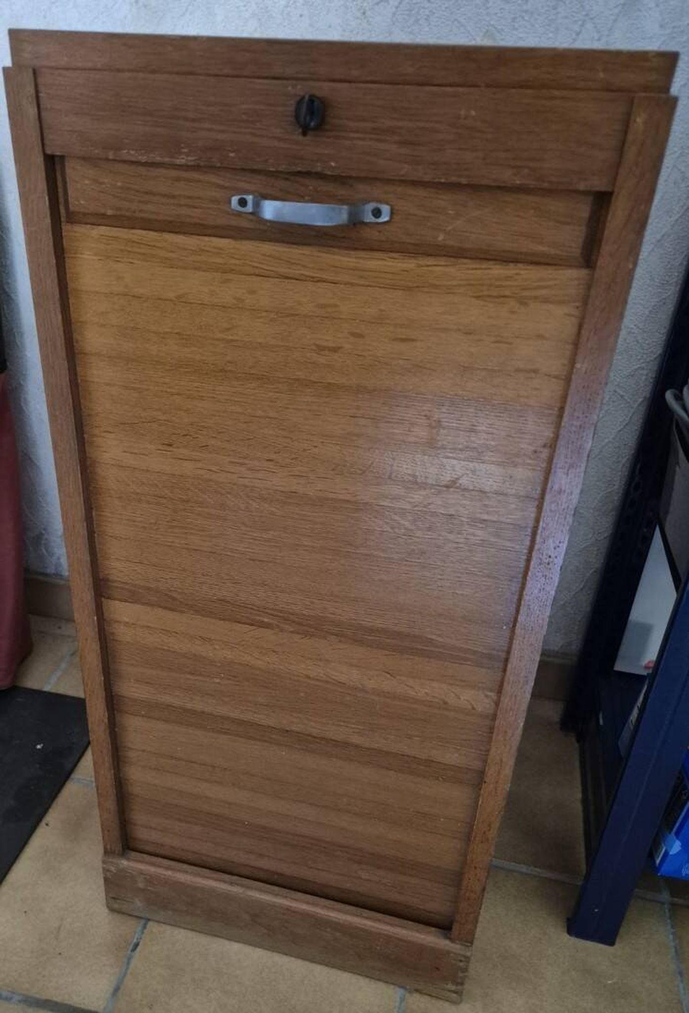 Filing cabinet with curtain, lock and key