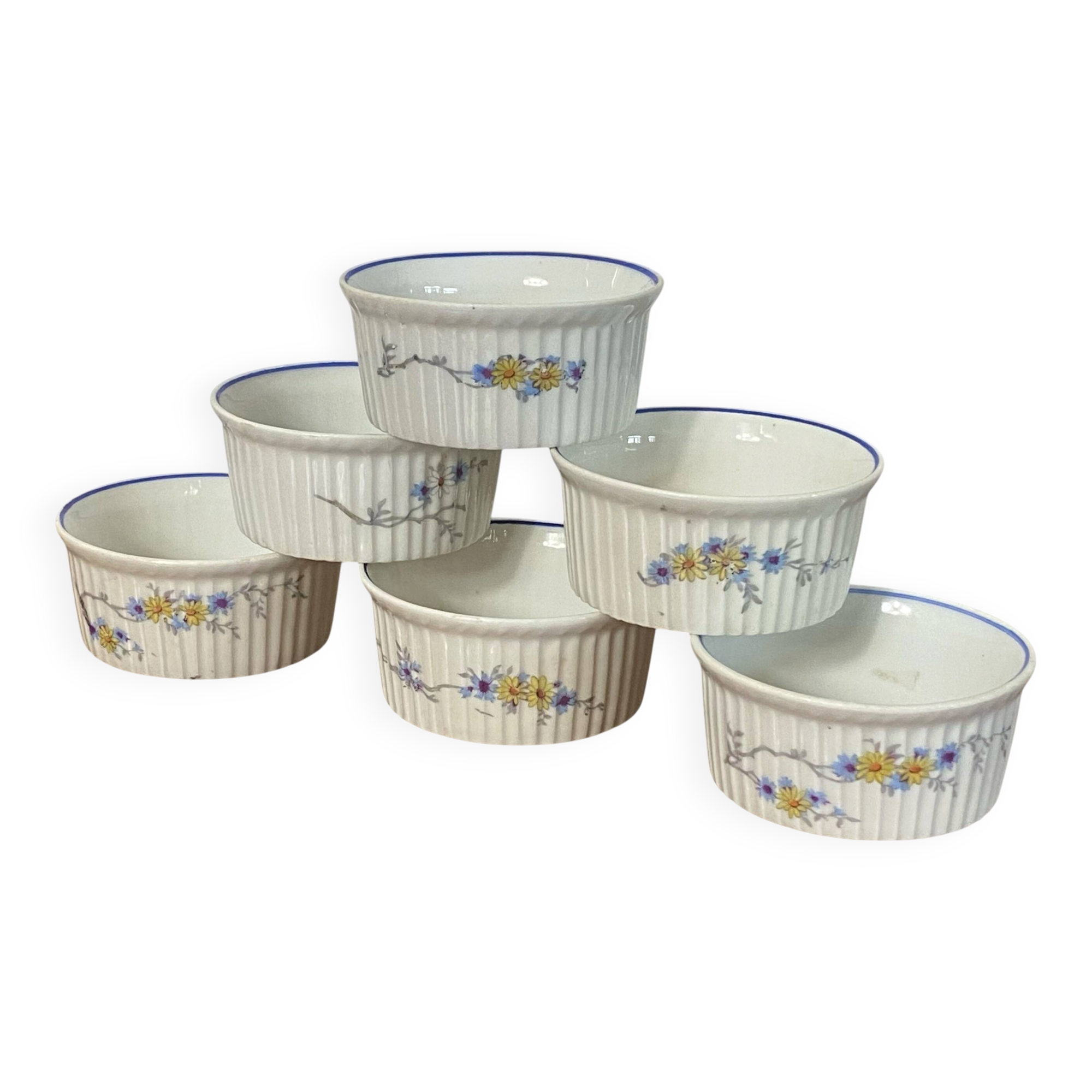 6 vintage porcelain ramekins with flowers