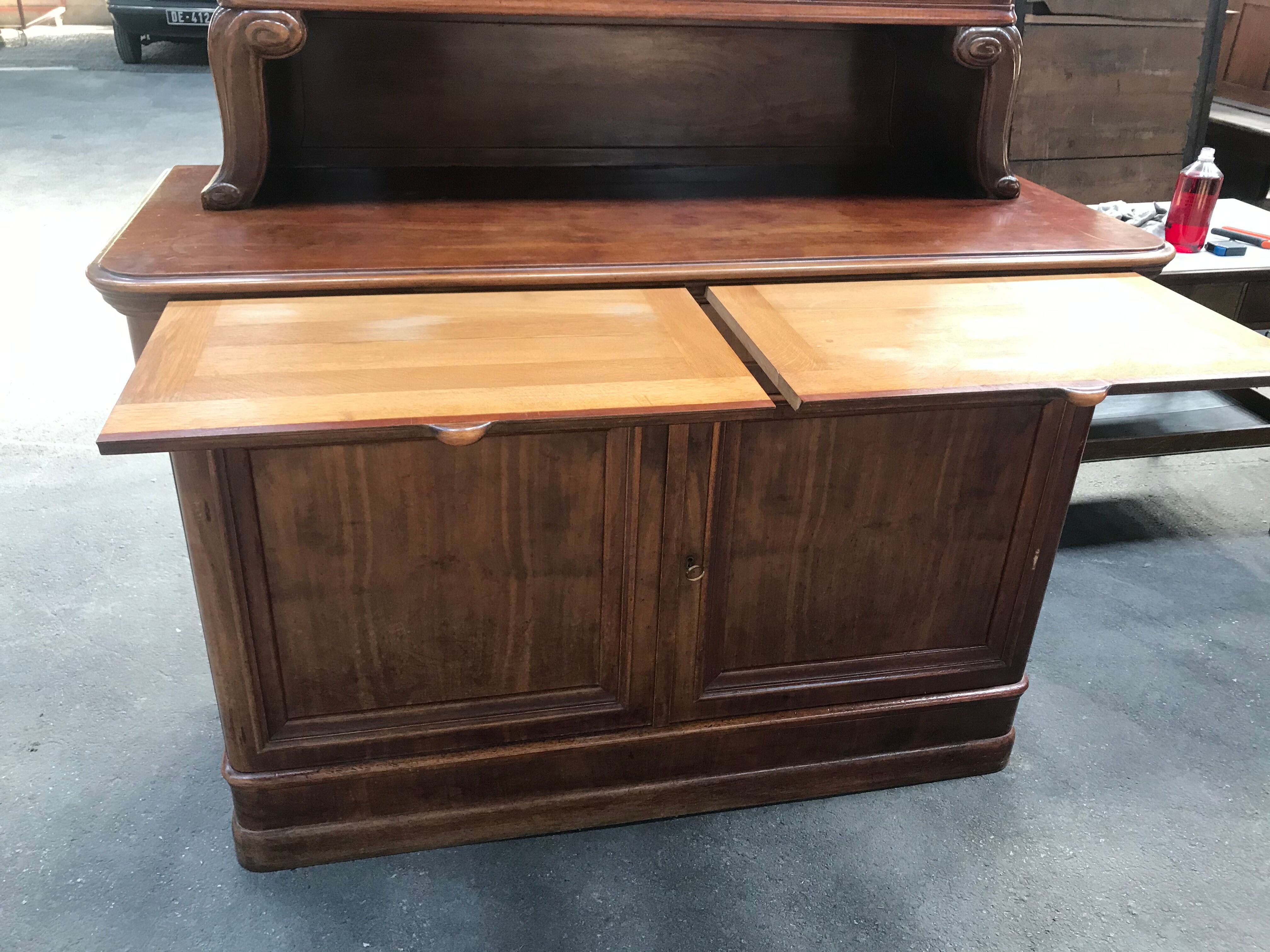 Buffet two English mahogany bodies