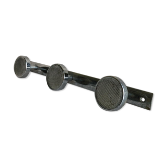 Metal wall coat rack