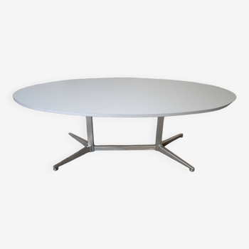 Meeting table/design oval desk 1970