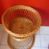 Wicker table