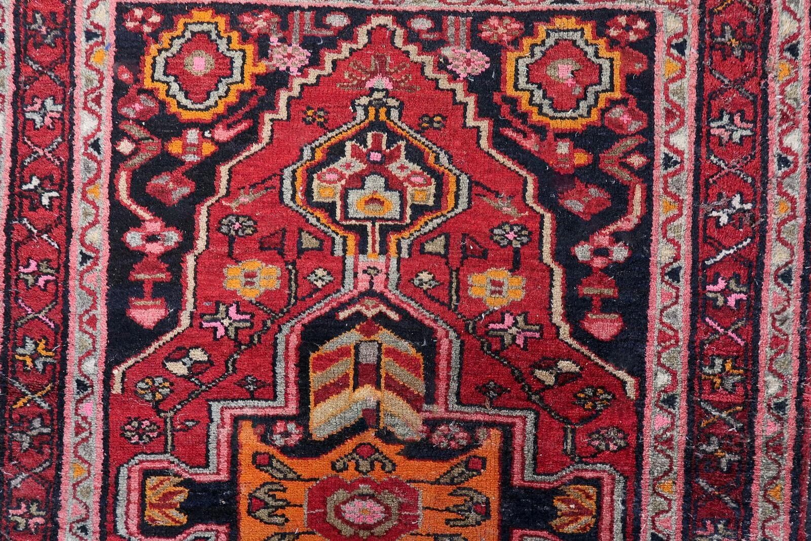 Antique Persian Hamadan rug 3.5' x 4.8' (107cm x 146cm) 1920s - 1C1207