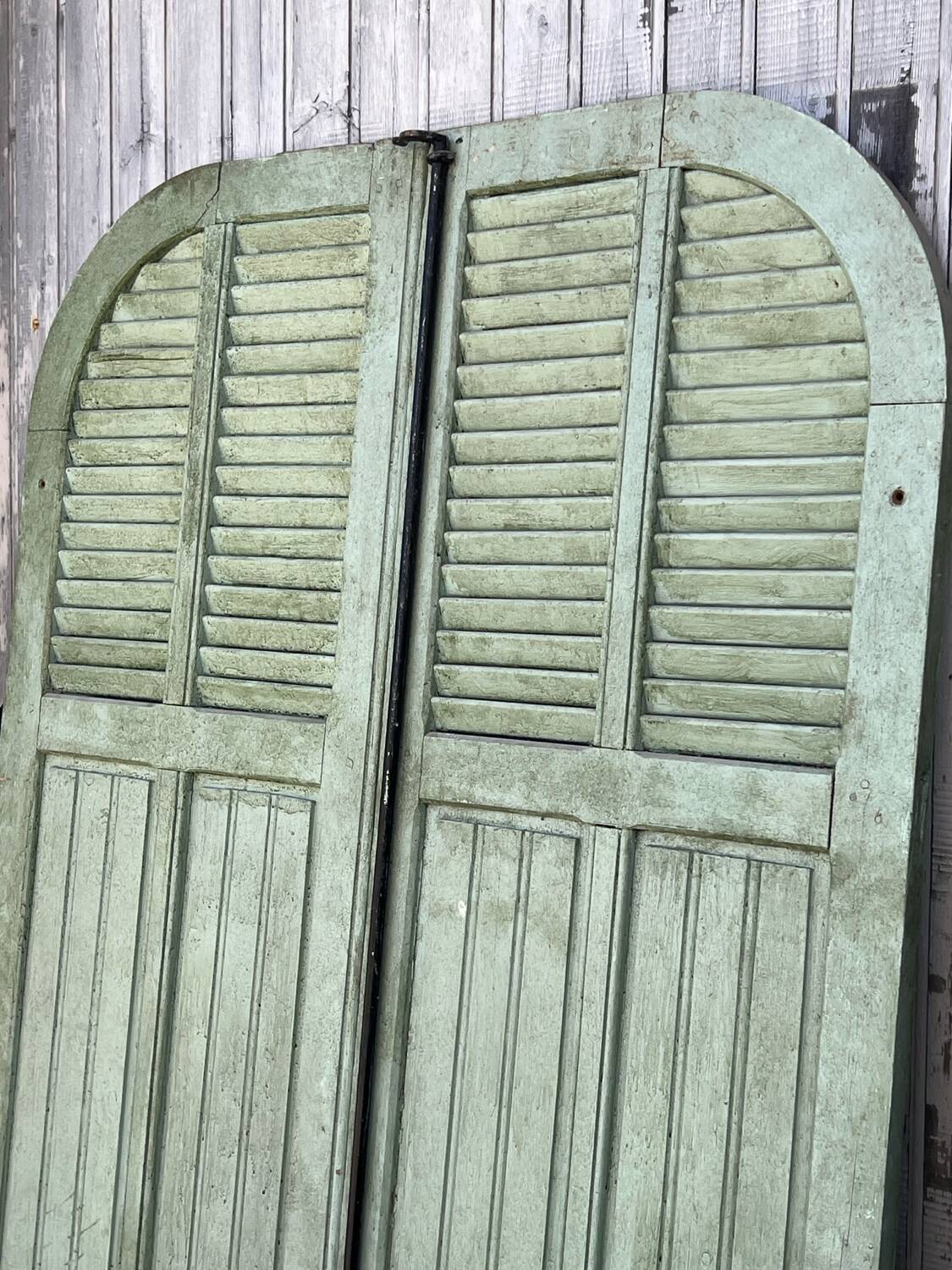 Pairs of shutters