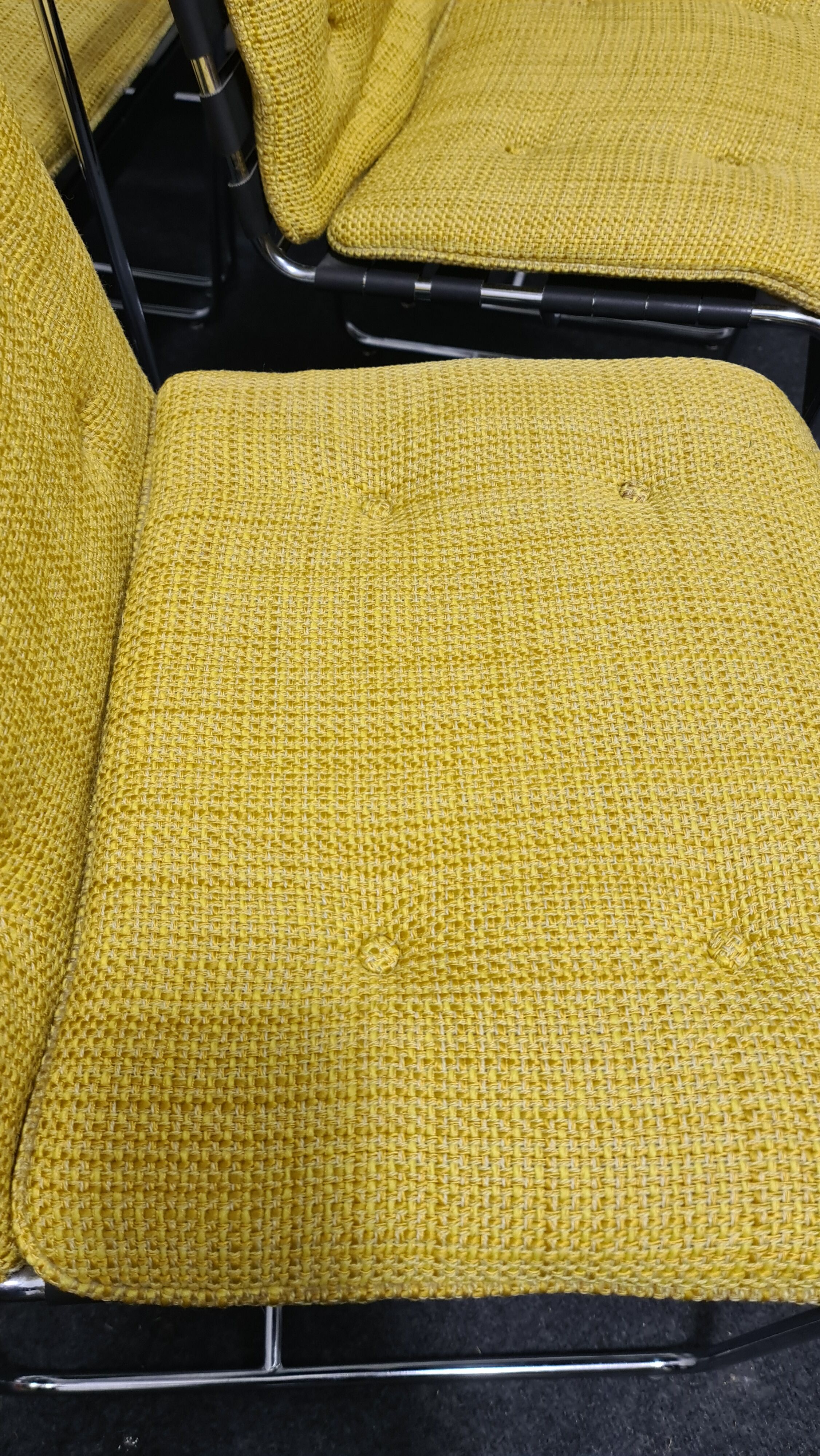 A set of 6 vintage  metal framed dinning chairs