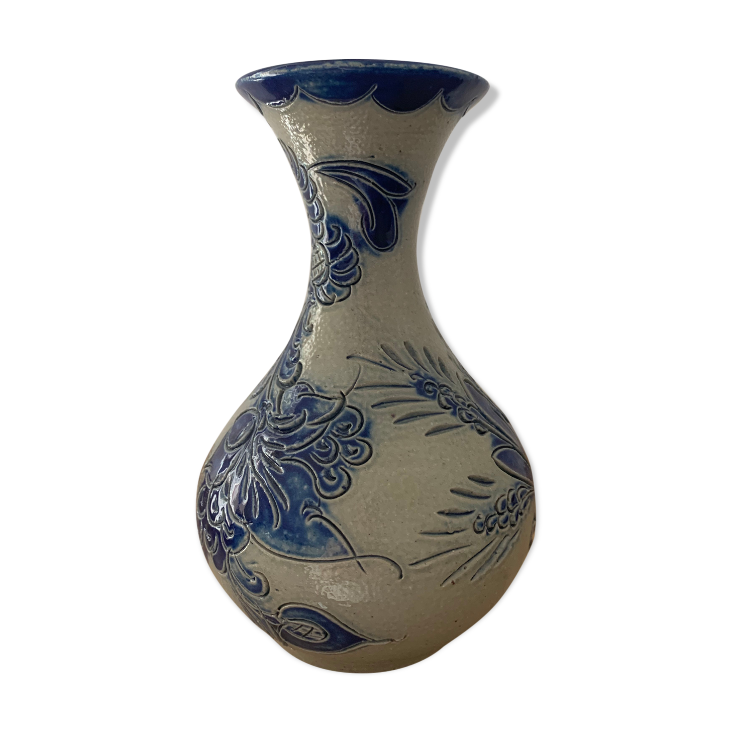 Betschdorf stoneware vase