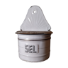 Salt pot