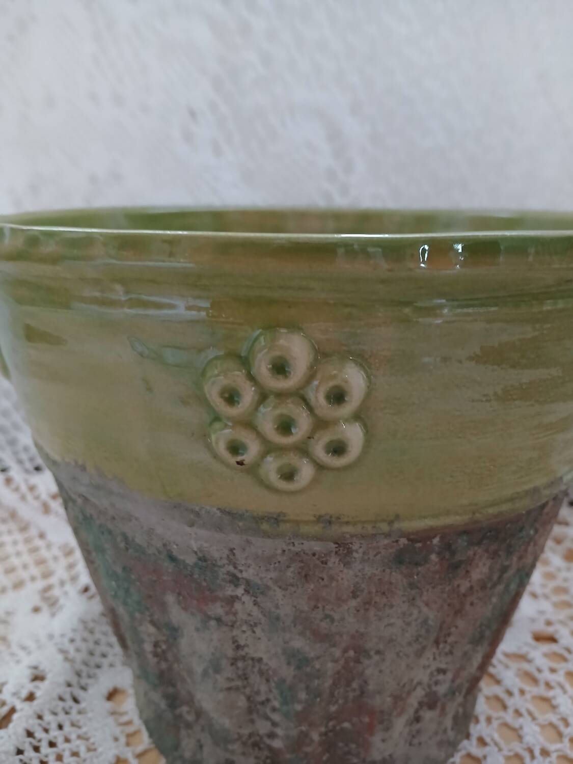 Pot / plant or flower in terracotta