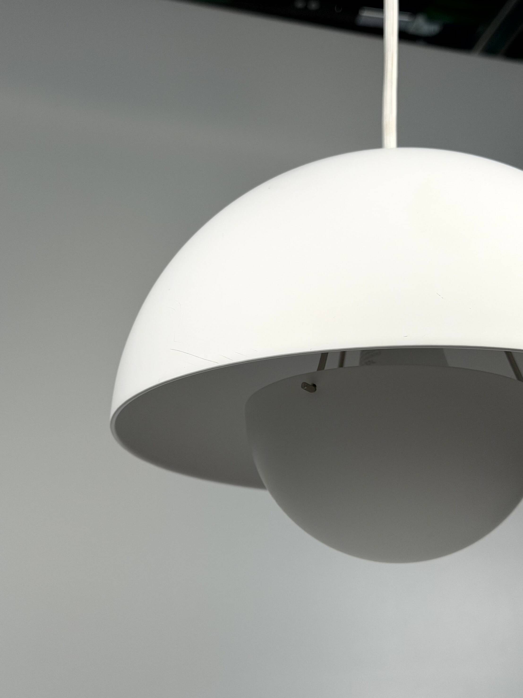 &Tradition FlowerPot Pendant Light VP1 Ceiling Lamp Hanging Lamp E27 White
