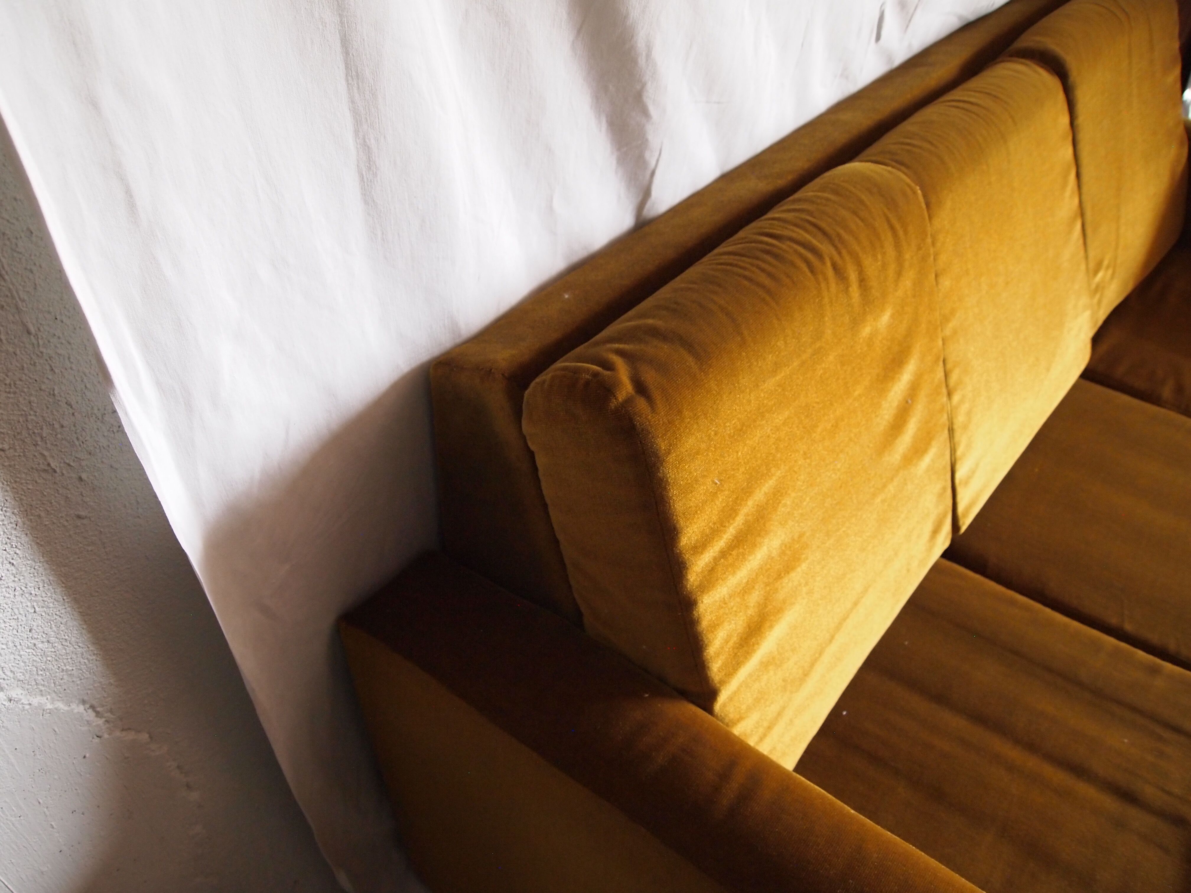 Convertible velvet sofa