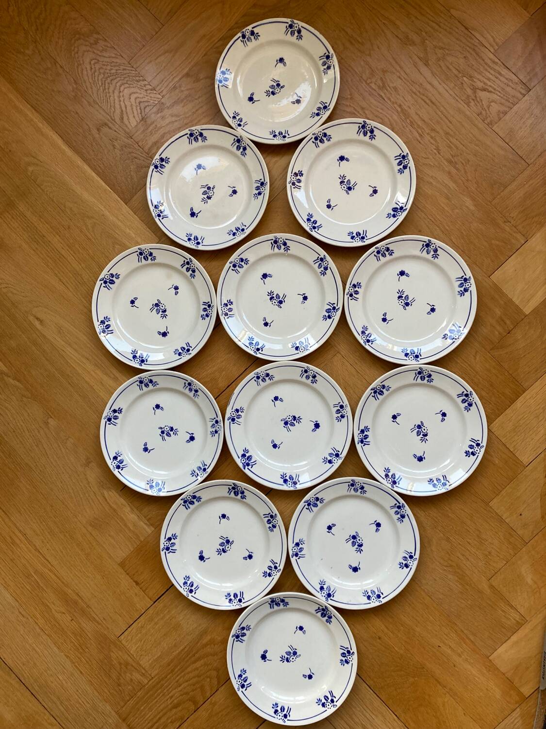 Saint Amand dessert plates blue flowers
