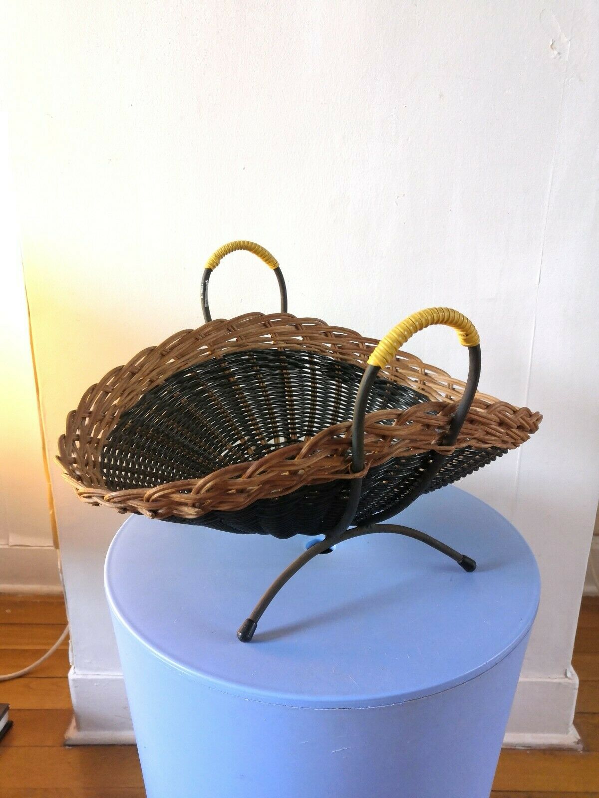 1950s fruit basket