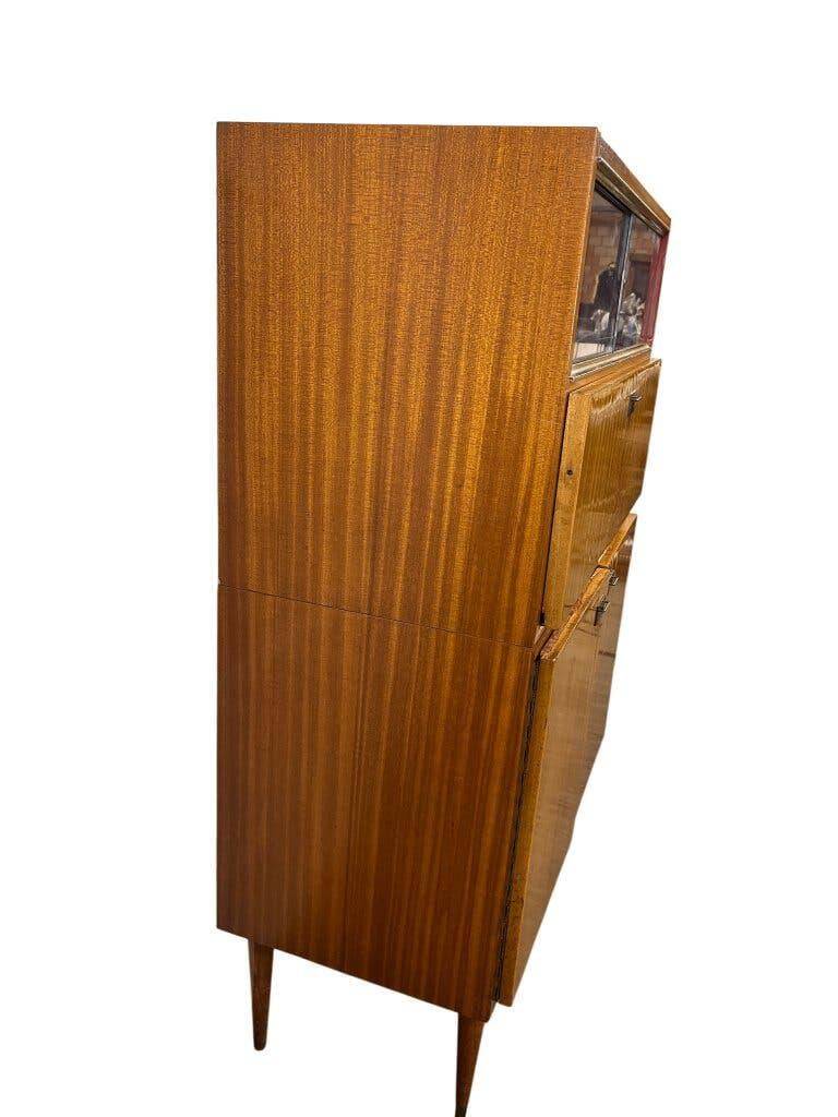 Mid-height wooden vintage sideboard / buffet / display cabinet