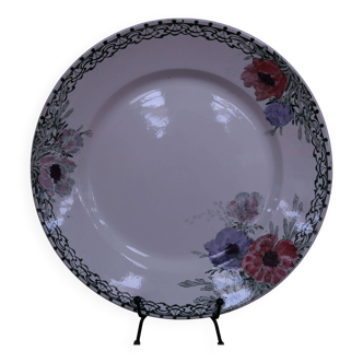Round dish Terre de Fer Creil and Montereau "Madrid"