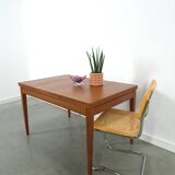 Table de salle à manger extensible en teck