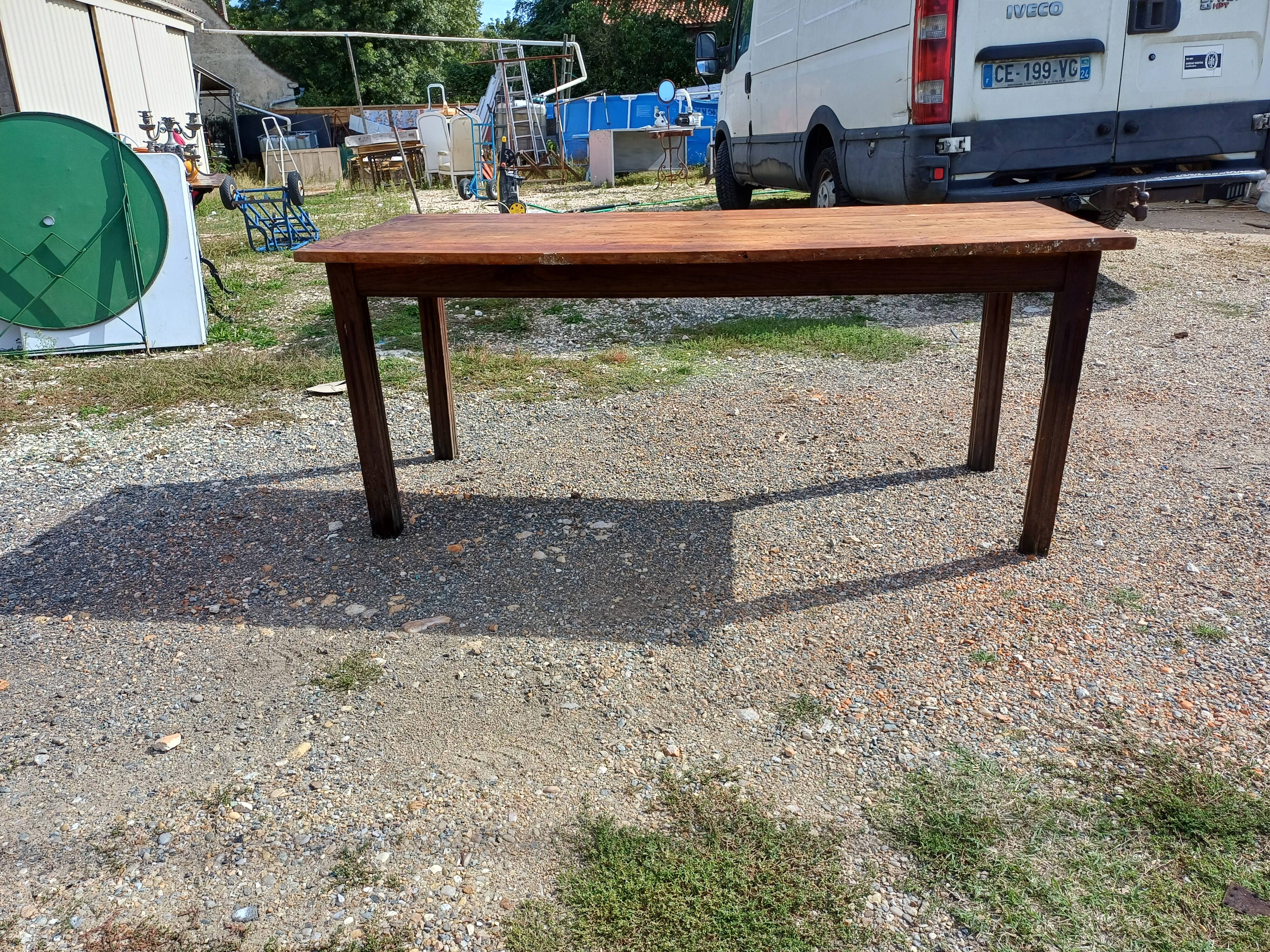 Pine farm table