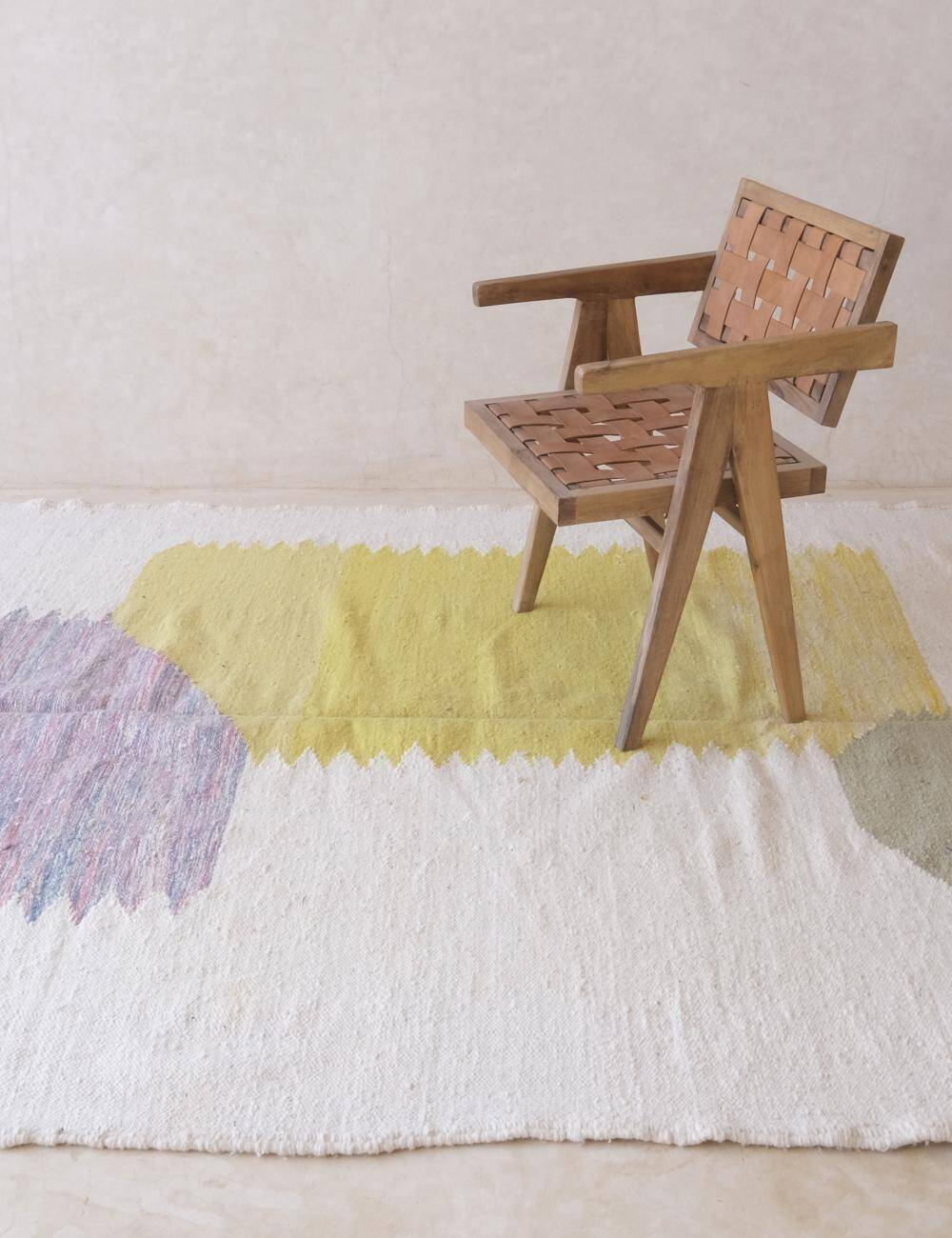 Contemporary Kilim Rug - 307 x 194 cm
