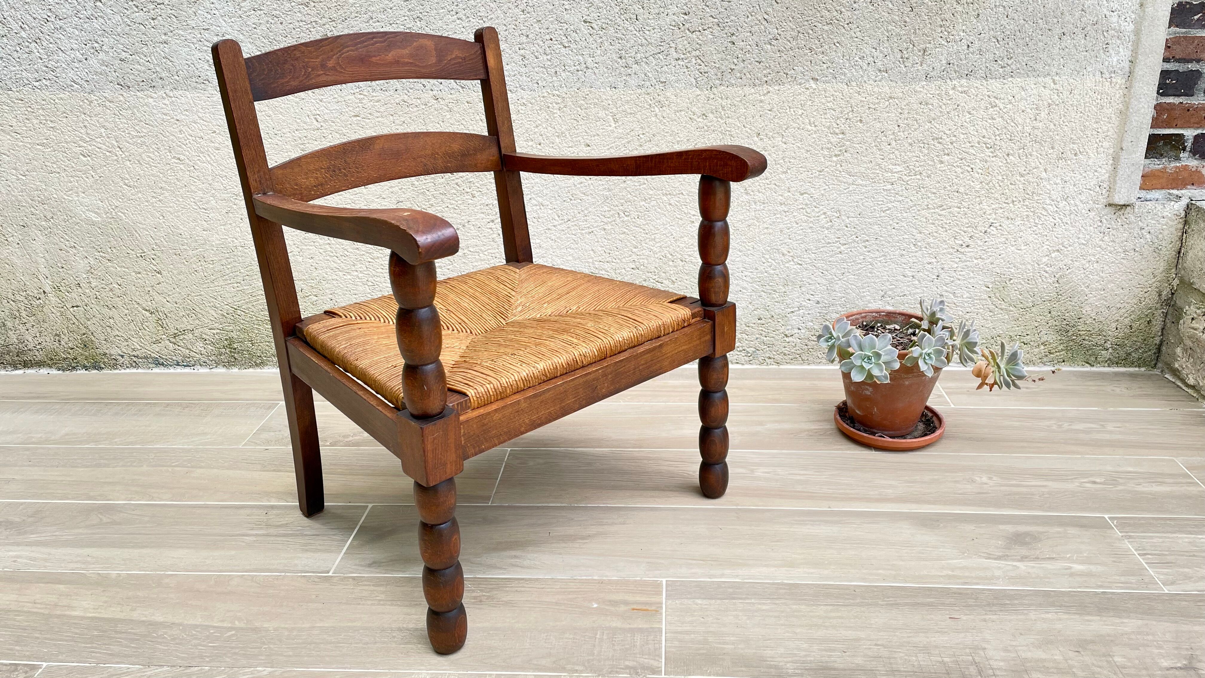 Wood armchair turned mulched way