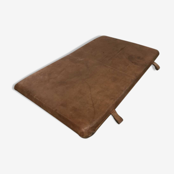 Tapis de gymnastique vintage en cuir