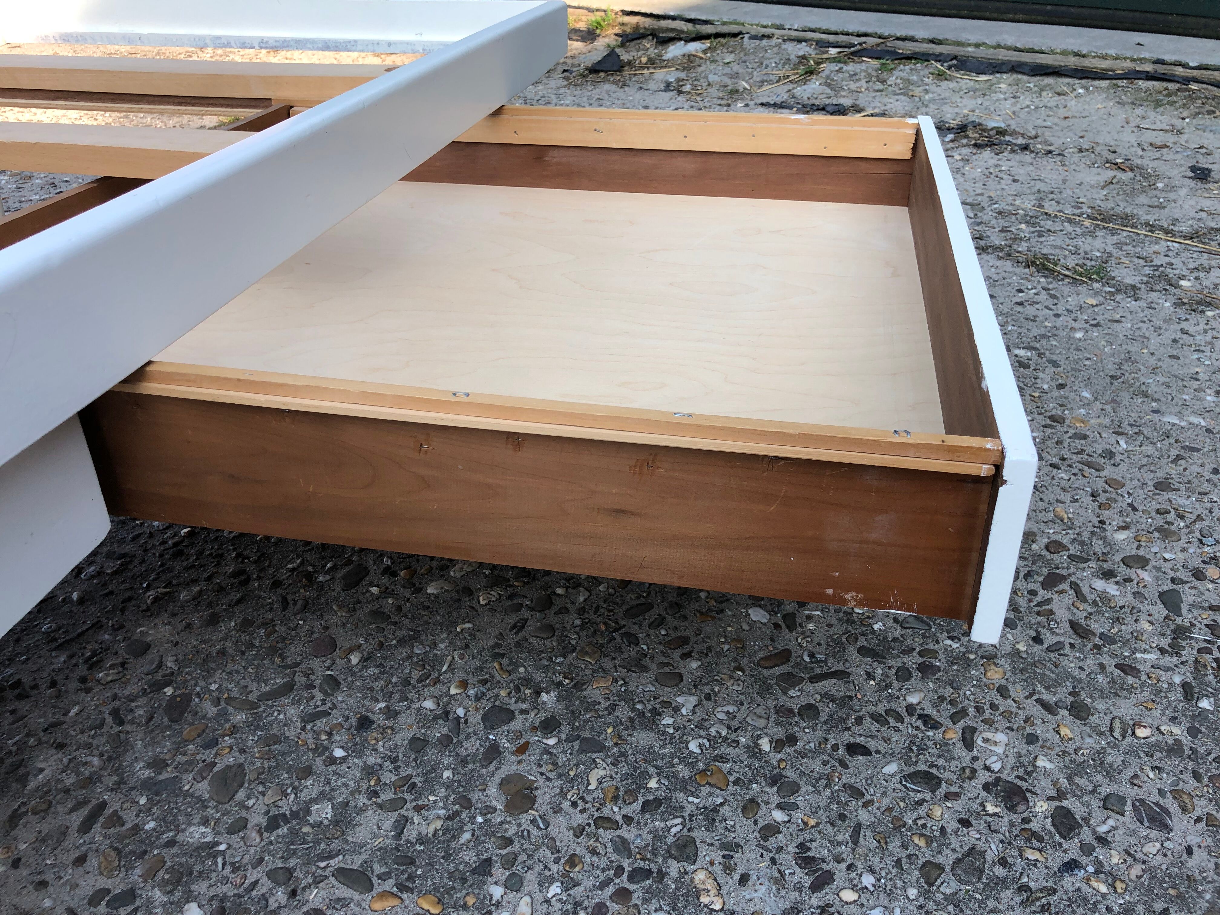 Vintage teak meridian